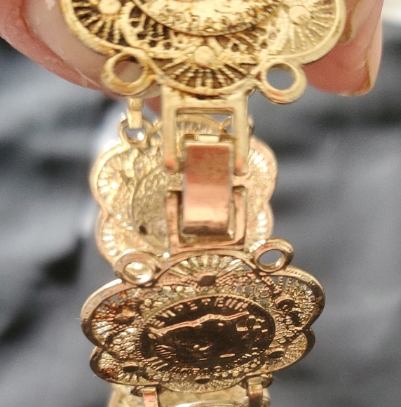 Vintage Gold Plated  Napoleon 1862 French Coin Bracelet Statement Piece - Picture 4 of 5